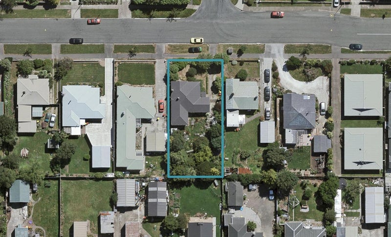21 Hardy Street, Strathern, Invercargill - Carousel 1