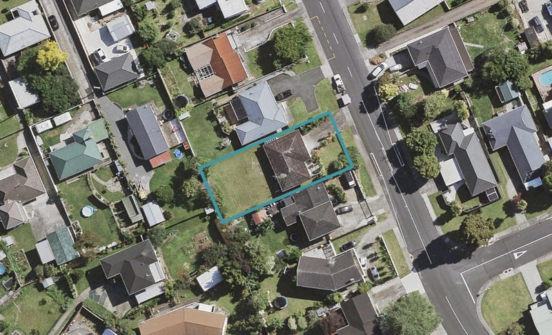 7 David Avenue, Hillpark, Auckland - Carousel 1