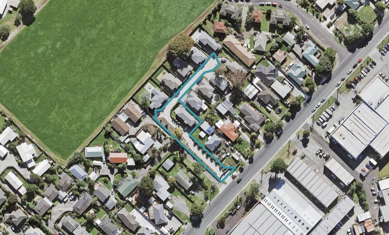 140S Hepburn Road, Glendene, Auckland - Carousel 1