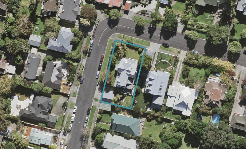28 Corbett-Scott Avenue, Epsom, Auckland - Carousel 1