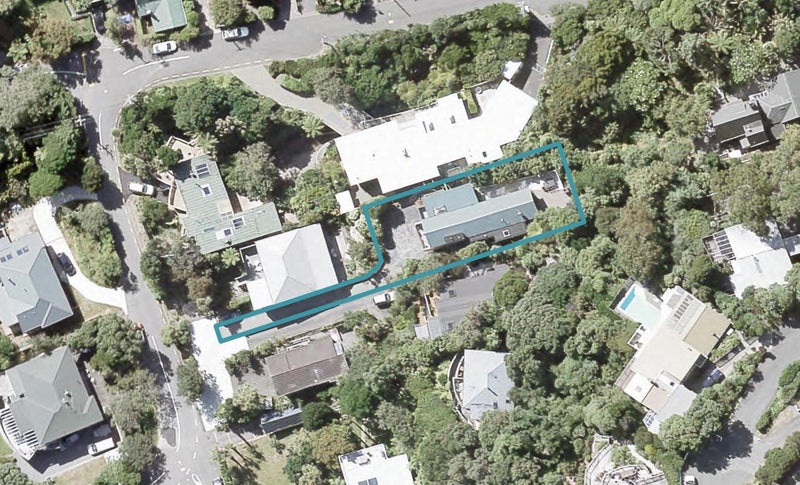 3A Kaitawa Road, York Bay, Lower Hutt - Carousel 1