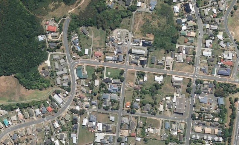17 Te Arawi Street, Takapūwāhia, Porirua - Carousel 1