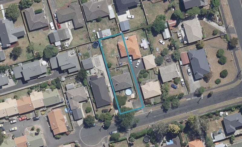 7 Newall Street, Hamilton East, Hamilton - Carousel 1