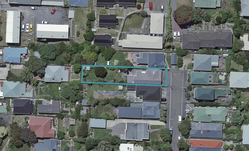 4 Chatham Street, Berhampore, Wellington - Carousel 1