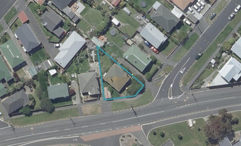 7 Tahuna Road, Tainui, Dunedin - Carousel 1