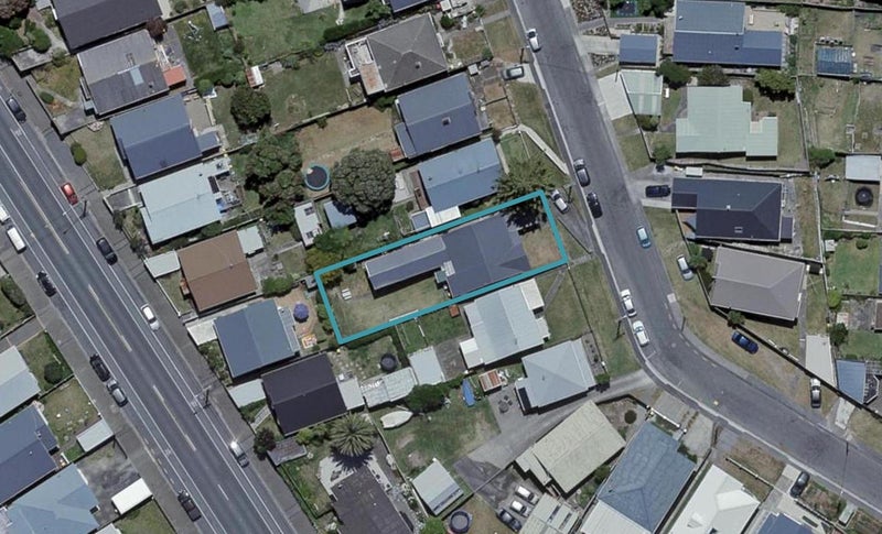 52 Lonsdale Crescent, Rongotai, Wellington - Carousel 1