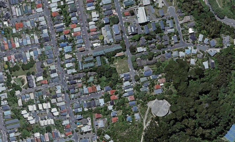 126E Coromandel Street, Newtown, Wellington - Carousel 1