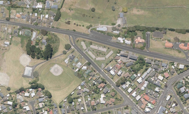 24 Puriri Street, Gonville, Whanganui - Carousel 1