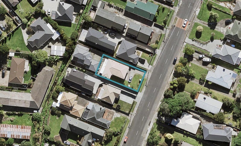 52 Olsen Avenue, Hillsborough, Auckland - Carousel 1
