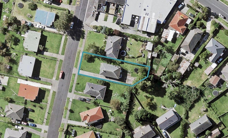 20 Heatherbank Street, Glen Innes, Auckland - Carousel 1