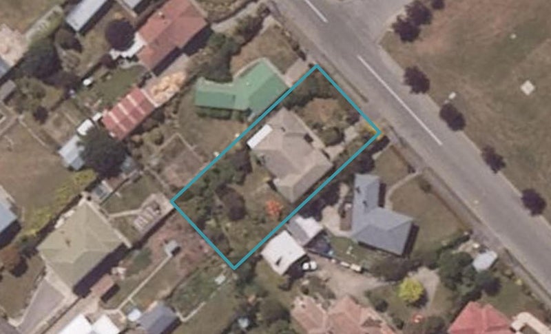 122 Perth Street, Holmes Hill, Oamaru - Carousel 1