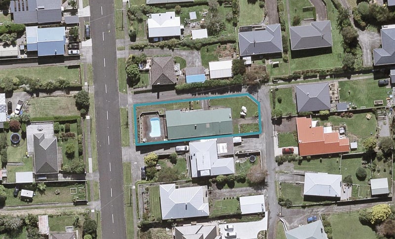 99 Pioneer Road, Moturoa, New Plymouth - Carousel 1