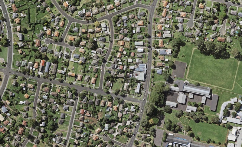 2A Upham Road, Panmure, Auckland - Carousel 1