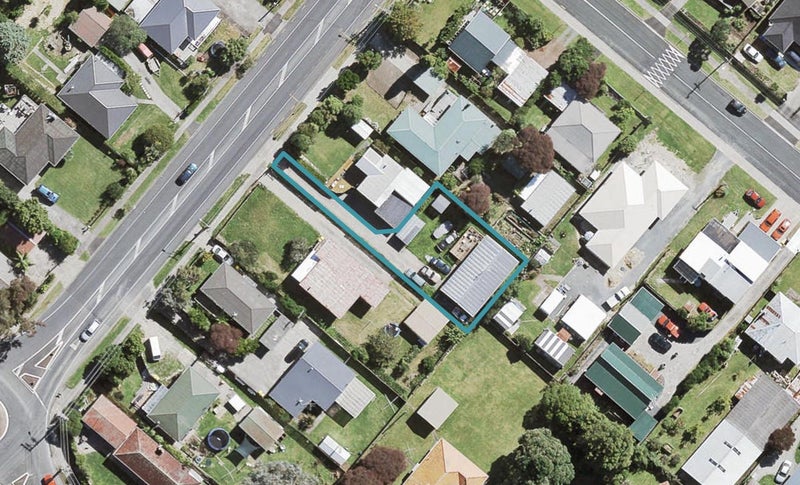 70A Forest Hill Road, Henderson, Auckland - Carousel 1