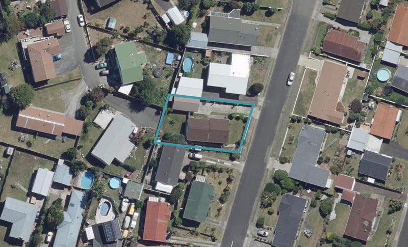 7 Sandalwood Drive, Dinsdale, Hamilton - Carousel 1
