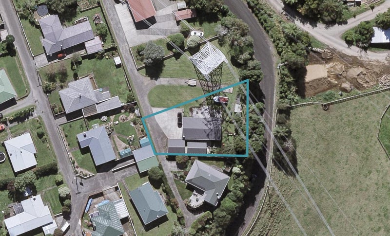 28 Saxton Road, Upper Vogeltown, New Plymouth - Carousel 1