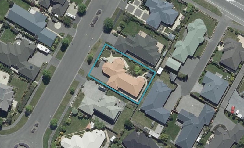 5 Nunweek Boulevard, Harewood, Christchurch - Carousel 1