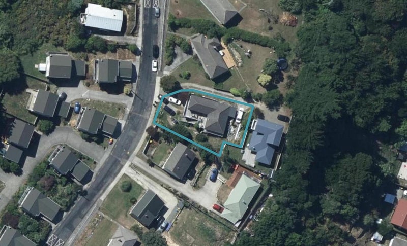 23 Morere Street, Titahi Bay, Porirua - Carousel 1