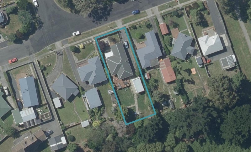 43 Viscount Road, Waldronville, Dunedin - Carousel 1