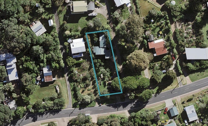 18 Ostend Road, Ostend, Waiheke Island - Carousel 1
