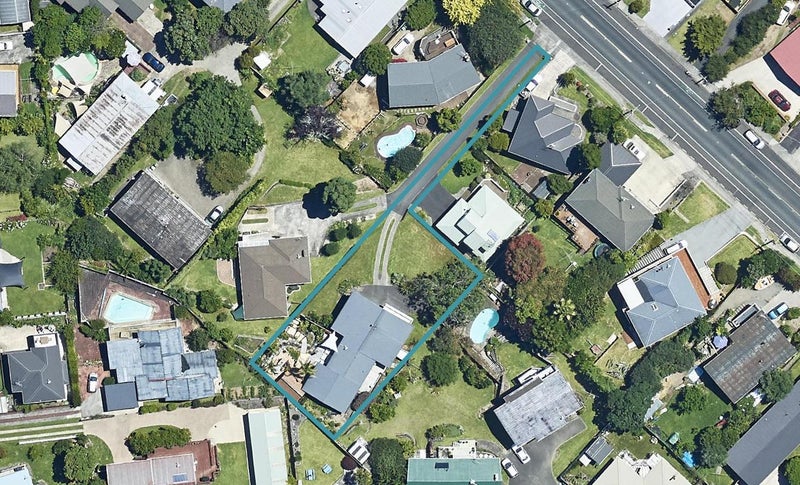 146 Bellevue Road, Brookfield, Tauranga - Carousel 1