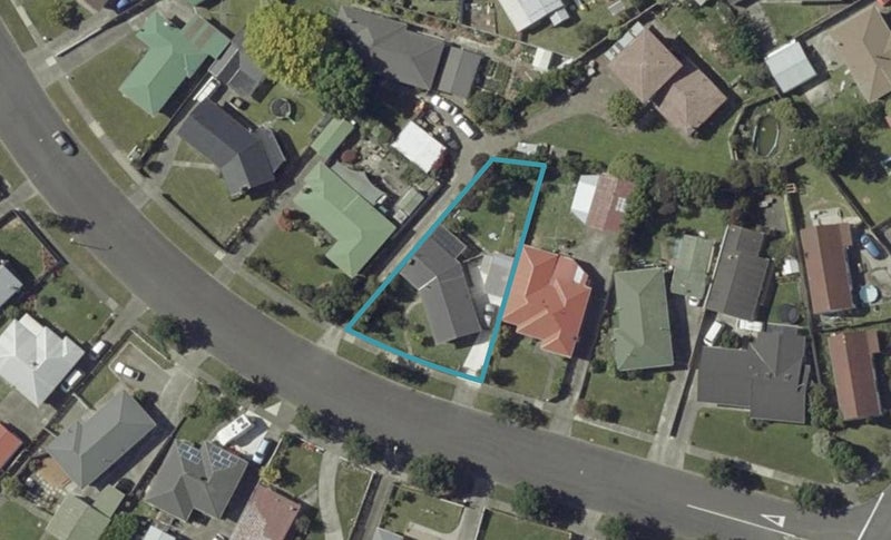 49 Karamea Crescent, Kelvin Grove, Palmerston North - Carousel 1