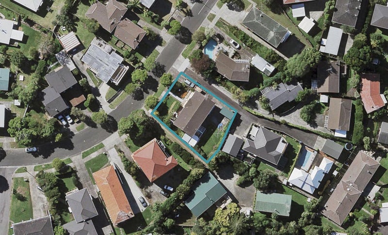 15 Caulton Street, Saint Johns, Auckland - Carousel 1