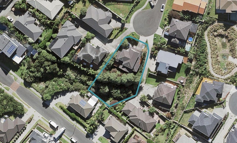 17 Lemon Grove Lane, Greenhithe, Auckland - Carousel 1