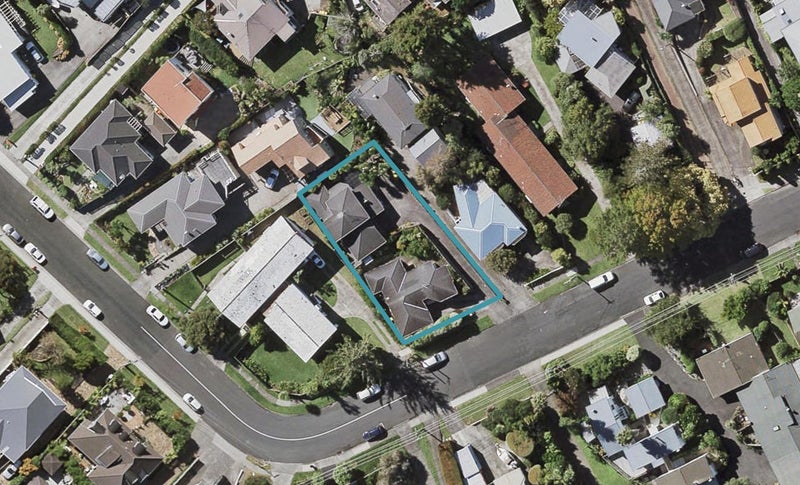 1/47 Wolsley Avenue, Milford, Auckland - Carousel 1