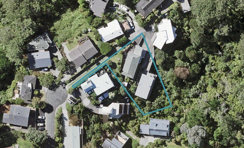 2/7 Dalmeny Close, Murrays Bay, Auckland - Carousel 1