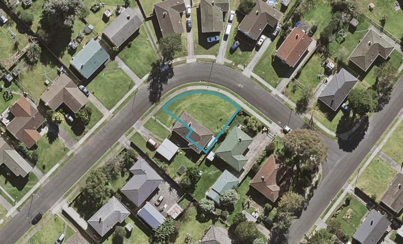 37A Mayflower Close, Mangere East, Auckland - Carousel 1