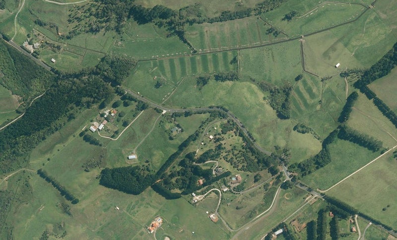 2257 South Head Road, Helensville - Carousel 1