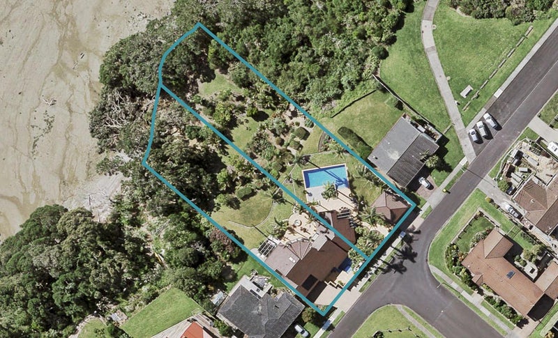 34/32 FALSTAFF Place, Half Moon Bay, Manukau - Carousel 1