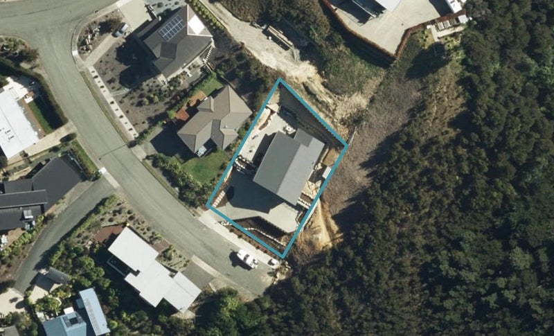 5 Wall Street, Kaiteriteri - Carousel 1