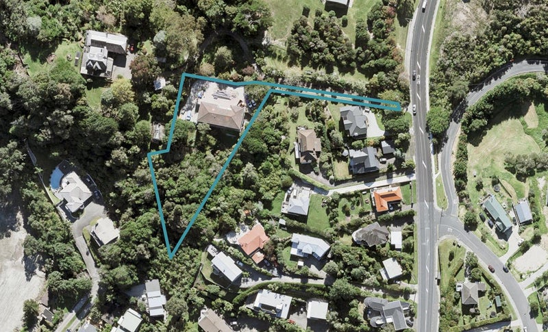 1130 Whangaparaoa Road, Tindalls Beach, Whangaparaoa - Carousel 1