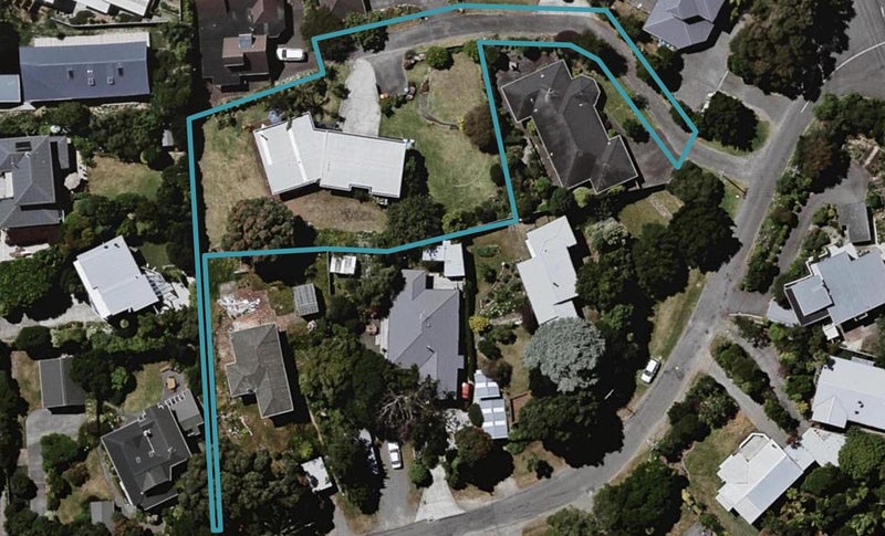 8 Tainui Street, Raumati Beach, Paraparaumu - Carousel 1