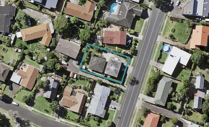64A Meadway, Sunnyhills, Auckland - Carousel 1