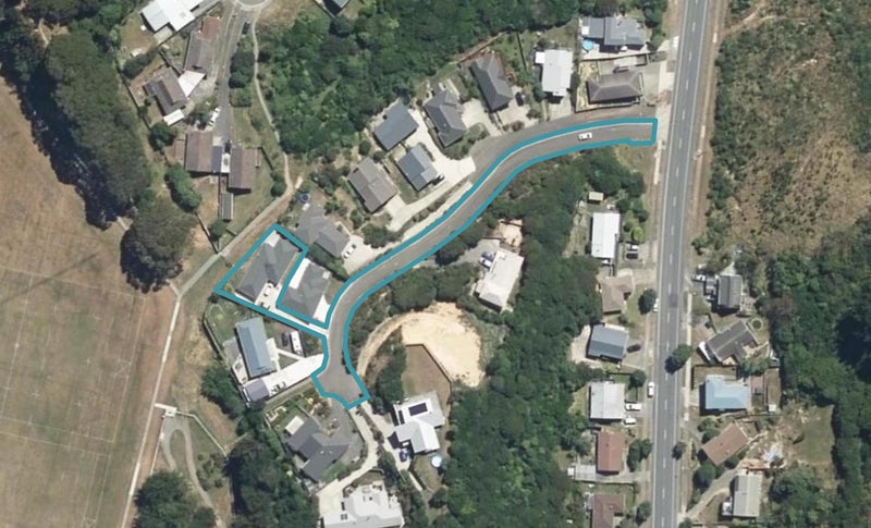 13A Abbey Way, Whitby, Porirua - Carousel 1