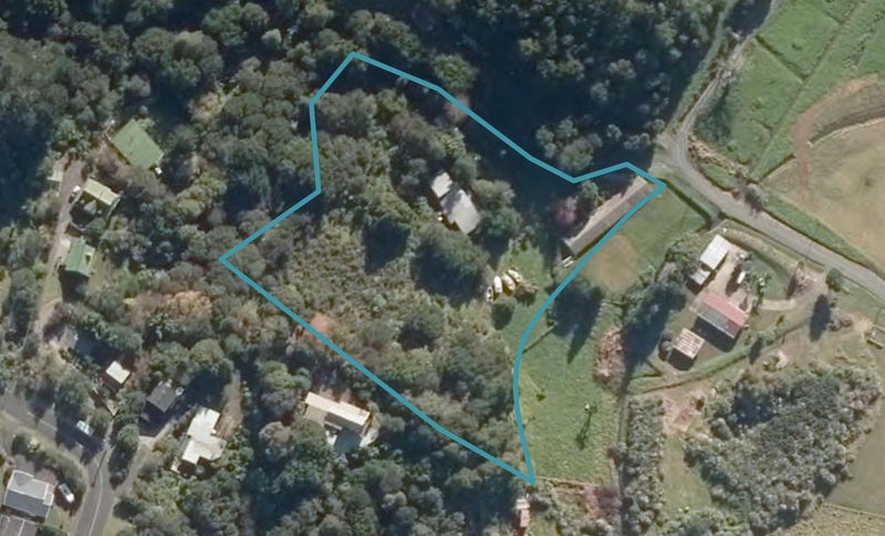 27 Grahamtown Road, Onerahi, Whangārei - Carousel 1
