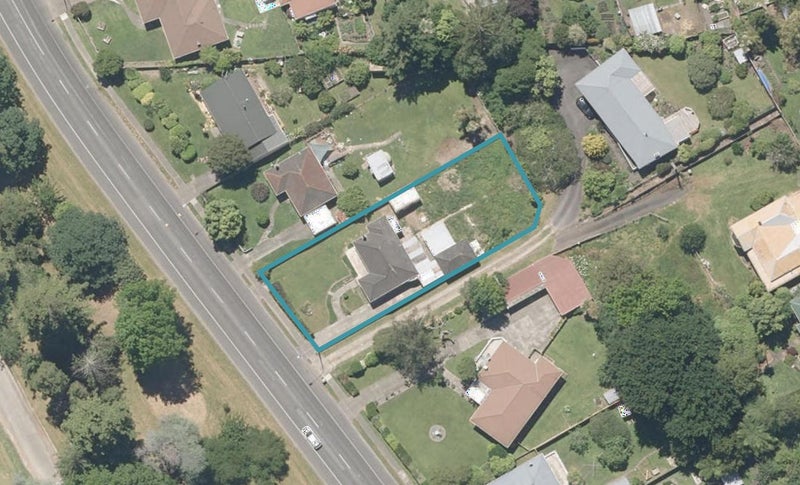 82 Anzac Parade, Whanganui East, Whanganui - Carousel 1