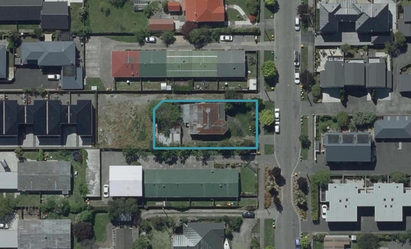 37 Champion Street, Edgeware, Christchurch - Carousel 1