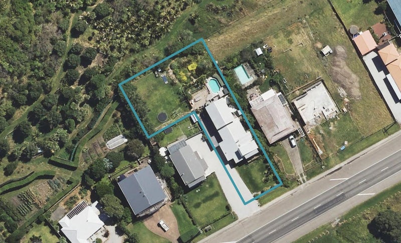 69 Moana Road, Okitu, Gisborne - Carousel 1