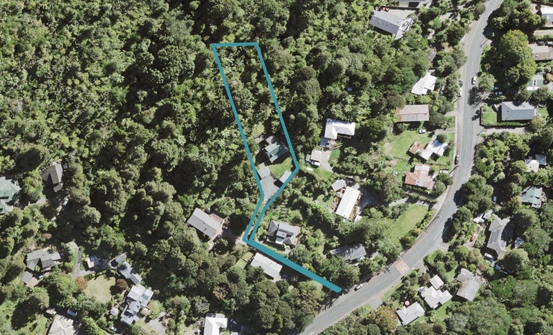 199A Woodlands Park Road, Titirangi, Auckland - Carousel 1