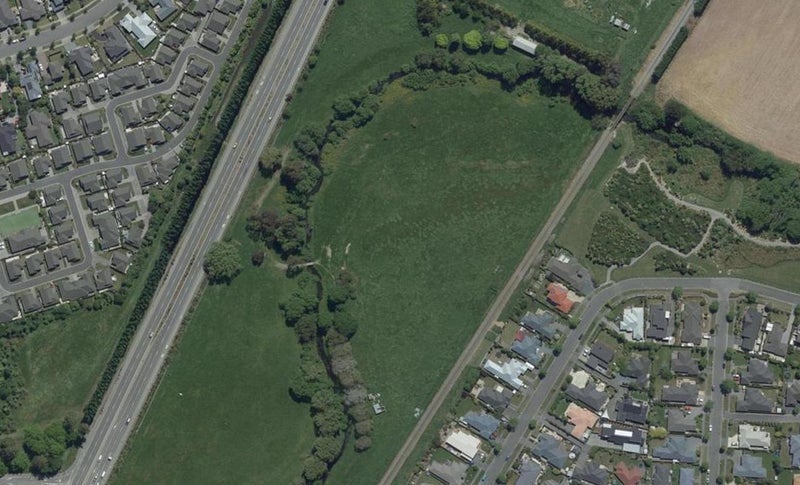 6 Pepper Tree Lane, Redwood, Christchurch - Carousel 1