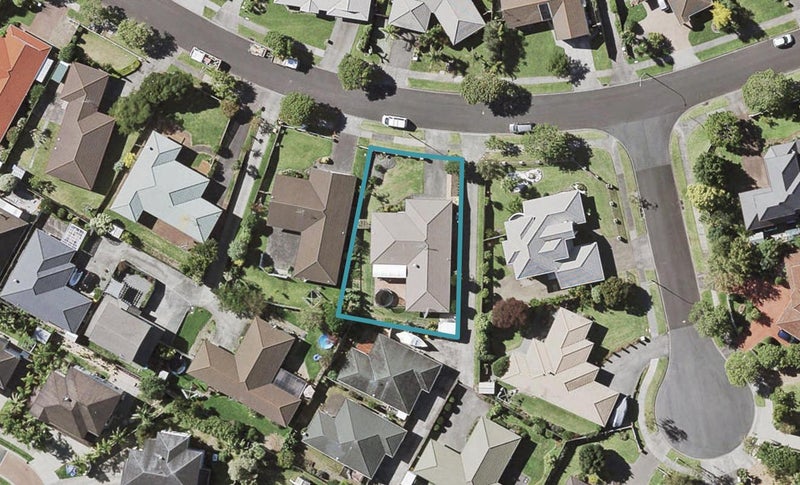 14 Ben Nevis Place, Northpark, Auckland - Carousel 1