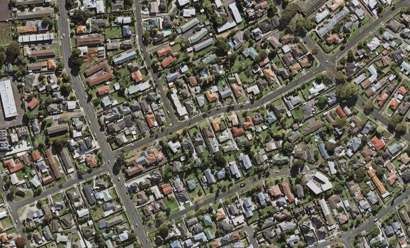 11 Fairview Road, Papatoetoe, Auckland - Carousel 1