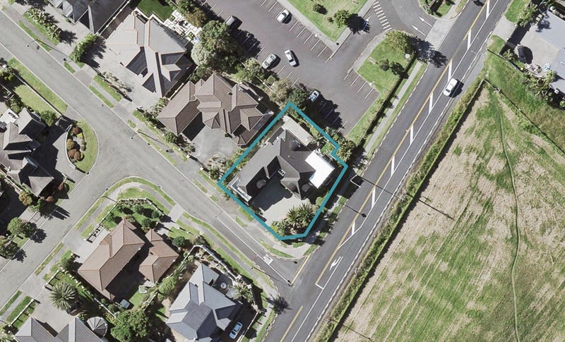 1 Haven Crest, Somerville, Auckland - Carousel 1
