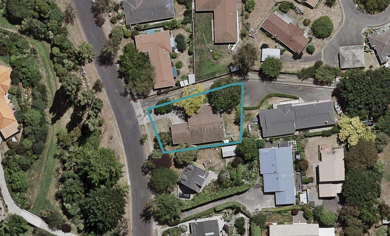 75 James Cook Street, Havelock North, Havelock North - Carousel 1