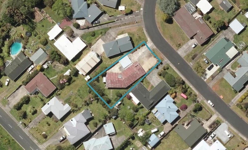 63 Crawford Crescent, Kamo, Whangarei - Carousel 1