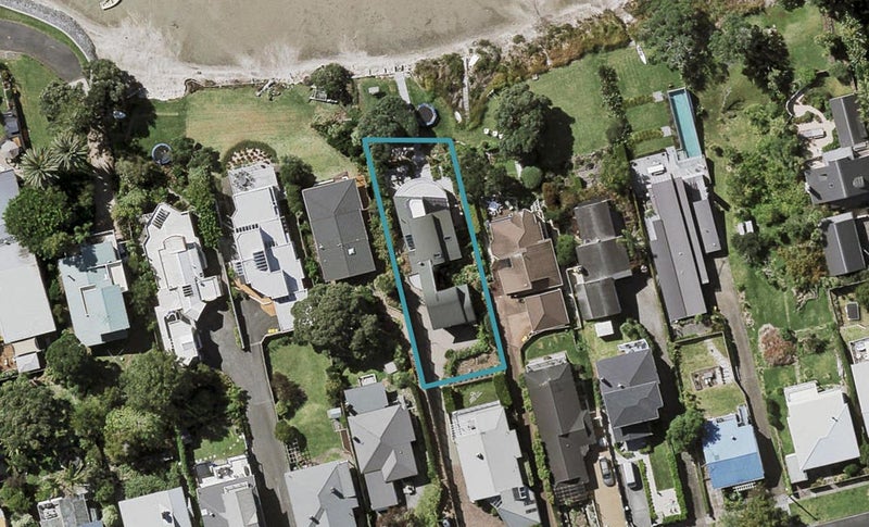 39A Beresford Street, Bayswater, Auckland - Carousel 1